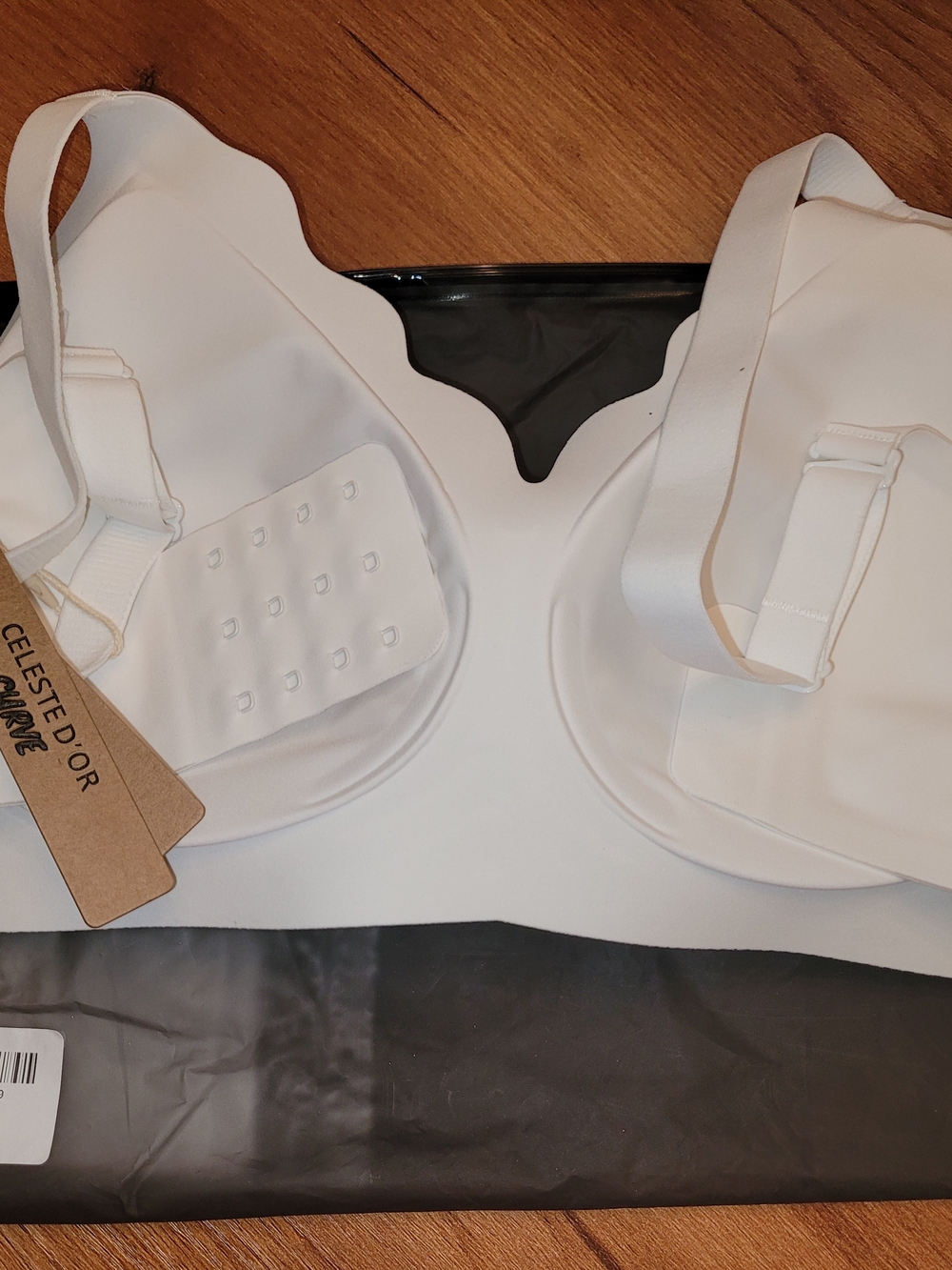 Celeste White Full Coverage Seamless Bra NWT